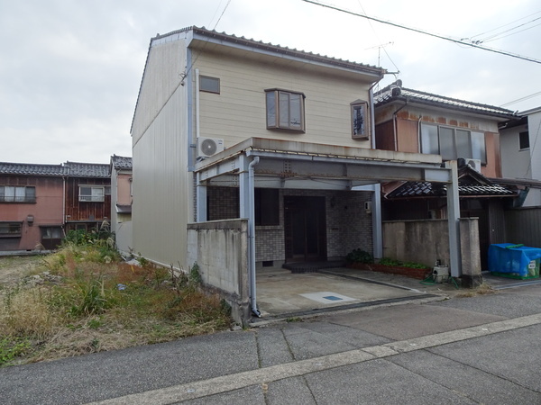 高岡市清水町2丁目5-18